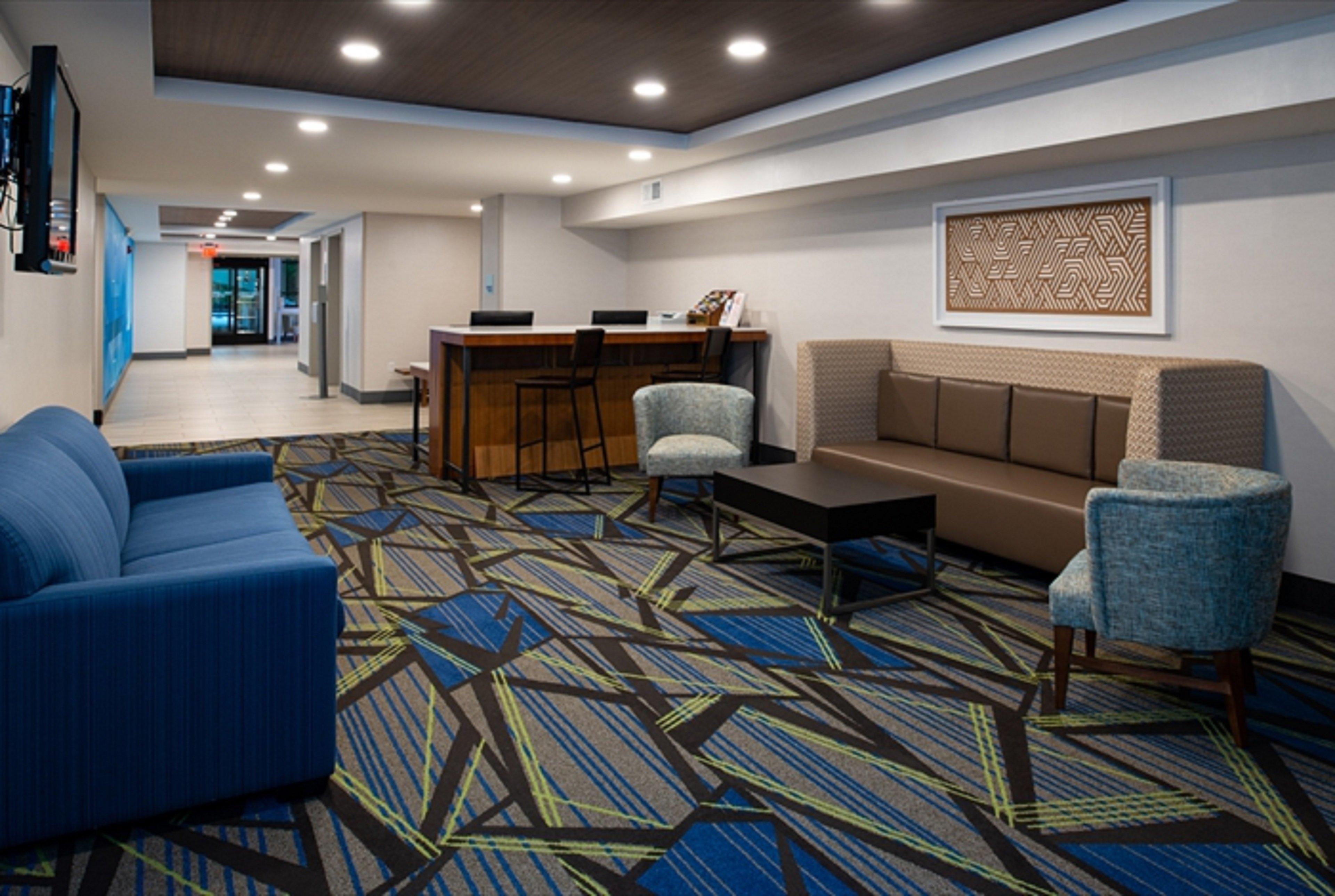 Holiday Inn Express Cincinnati West By Ihg Dent Exterior foto